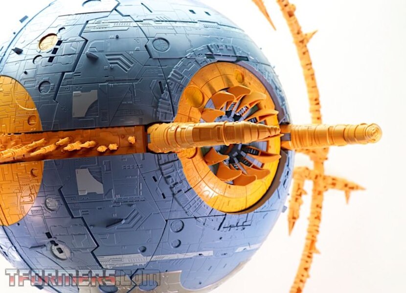 Transformers HasLab Unicron  (47 of 66)